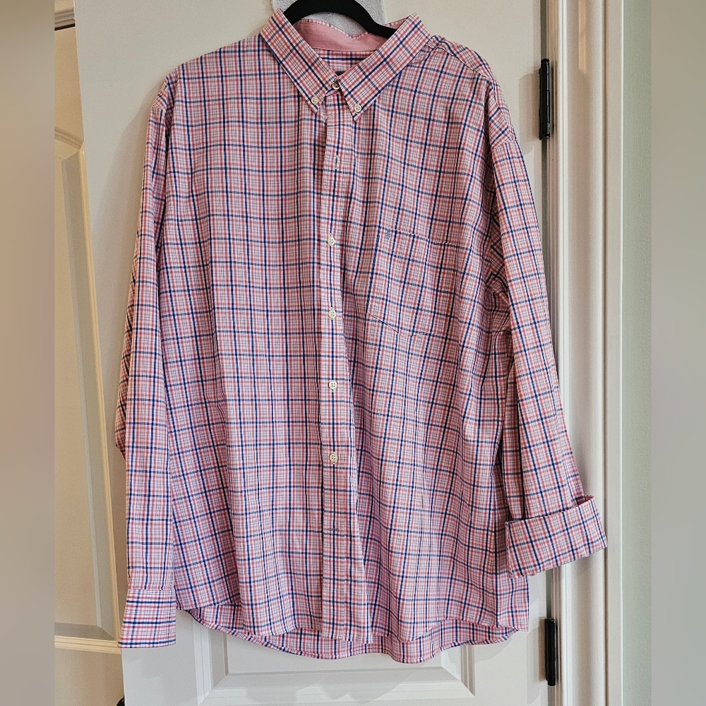 Izod Men's Pink and Blue Checked Shirt